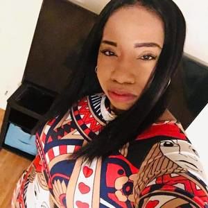 Meet your Posher, Dana